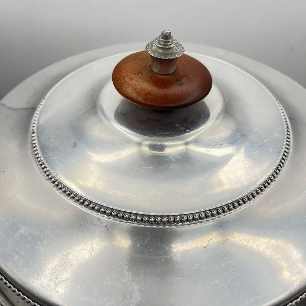 Buenilum B. W. Hammered Aluminum Chafing Dish